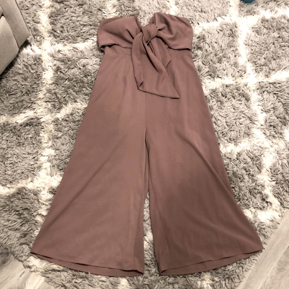 STRAPLESS ROMPER